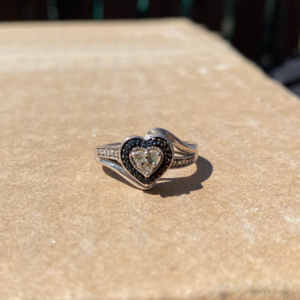 Kay jewelers heart ring